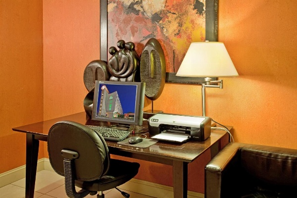 Holiday Inn At the Campus Main image